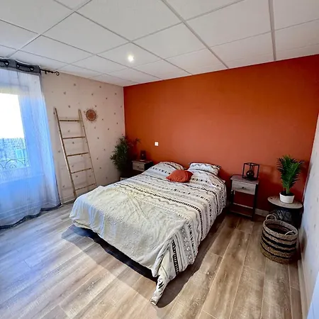 Ferienhaus Charmante Maison De Bourg, Dans Les Hauteurs Auvergnate ! *
