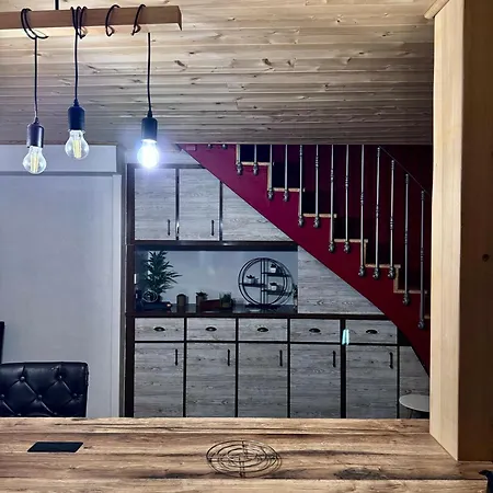 Charmante Maison De Bourg, Dans Les Hauteurs Auvergnate ! Ferienhaus